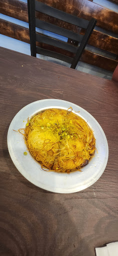 Photo of Restaurant Döner Istanbul - 3271 Rue Jean-Talon E, Montréal, QC H2A 1W4