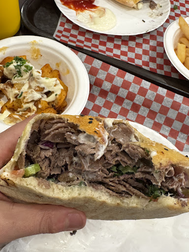 Photo of Restaurant Döner Istanbul - 3271 Rue Jean-Talon E, Montréal, QC H2A 1W4