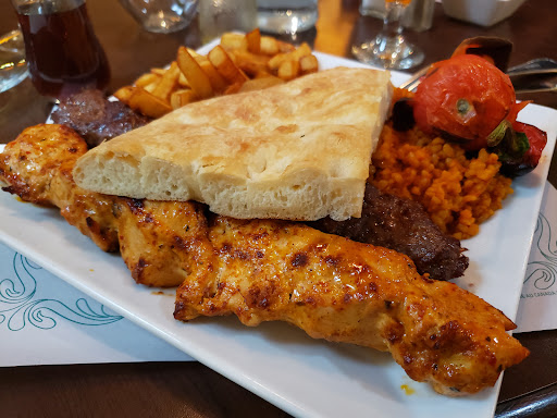 Photo of KEBAB & SLICE - 3094 Ch. de Chambly, Longueuil, QC J4L 4N5