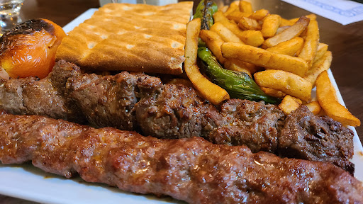 Photo of KEBAB & SLICE - 3094 Ch. de Chambly, Longueuil, QC J4L 4N5