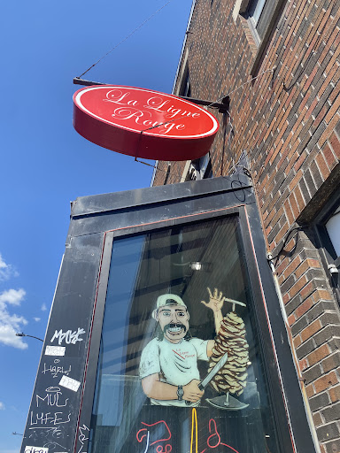 Photo of La Ligne Rouge - 414 Rue Jean-Talon E, Montréal, QC H2R 1T5