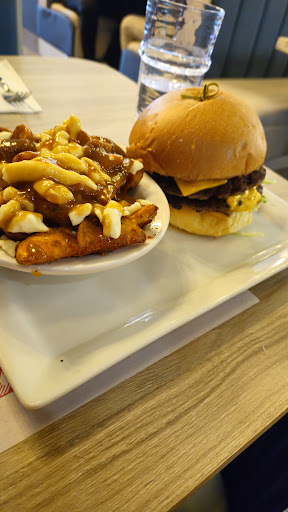 Photo of Restaurant Peskerô - 6872 Rue Jean-Talon E, Saint-Léonard, QC H1S 1N1