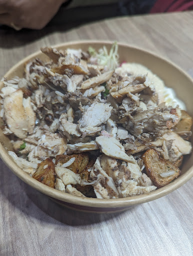 Photo of Restaurant Boustan - 5151 Av. du Parc, Montréal, QC H2V 4G3
