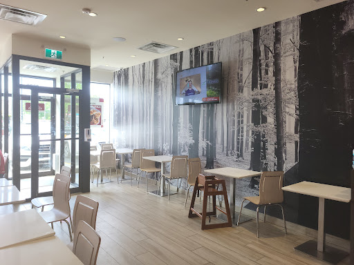 Photo of Restaurant Boustan - 6366 R. Sherbrooke E, Montréal, QC H1N 3P6