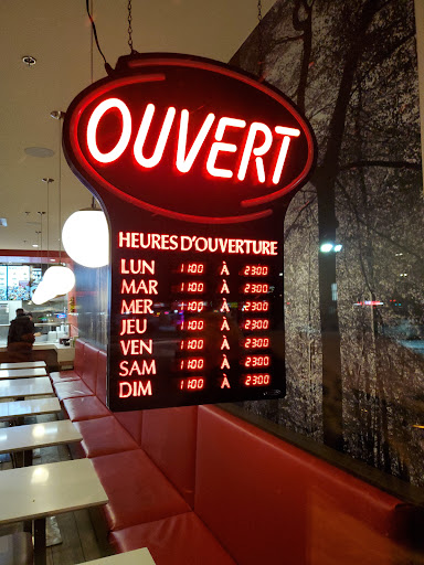 Photo of Restaurant Boustan - 6366 R. Sherbrooke E, Montréal, QC H1N 3P6