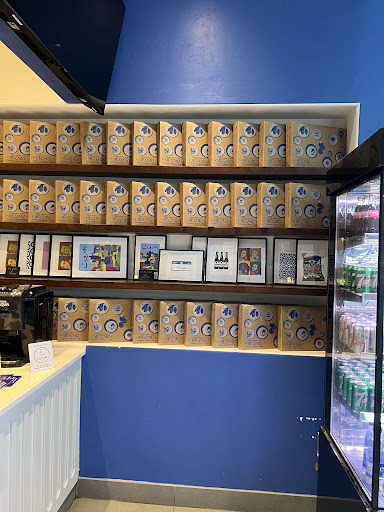 Photo of Mezzmiz - 1407 Rue Crescent, Montréal, QC H3G 2B2