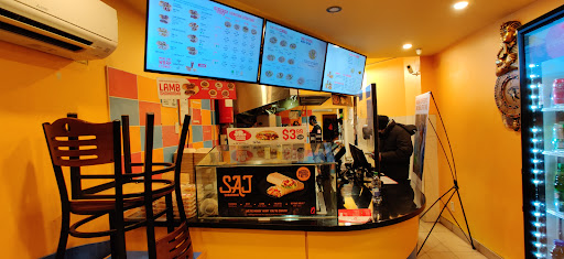 Photo of Osmow's Shawarma - 2439 Yonge St, Toronto, ON M4P 2E7