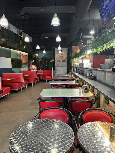 Photo of شاورما حطب و نار Charc Shawarma - 980 Burnhamthorpe Rd E, Mississauga, ON L4Y 2X6