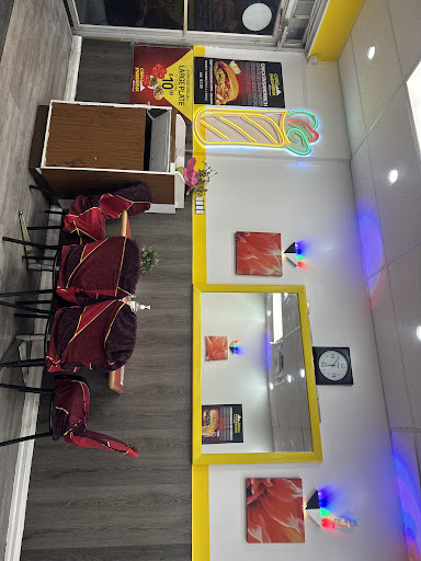 Photo of Cairo Shawarma - 75 Dundas St W, Mississauga, ON L5B 1H7