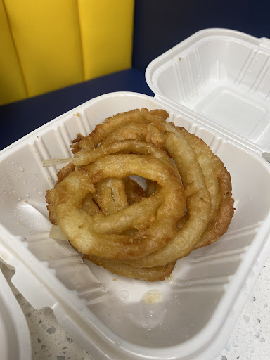 Photo of Meddy'z Shawarma - Authentic Mediterranean Halal Restaurant - 4048 Confederation Pkwy Unit 1, Mississauga, ON L5B 0L6