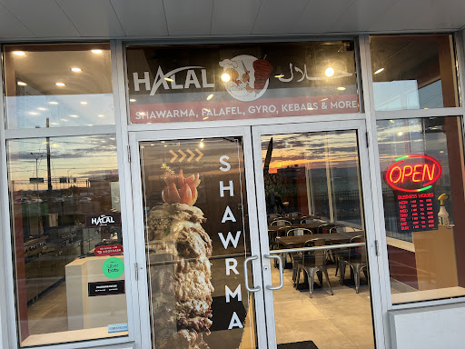 Photo of Pita Land Shawarma - Carlingview - 195 Carlingview Dr, Etobicoke, ON M9W 5E8