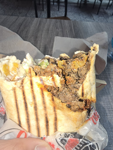 Photo of Osmow's Shawarma - 6301 Silver Dart Dr Terminal 1, Mississauga, ON L5P 1C4