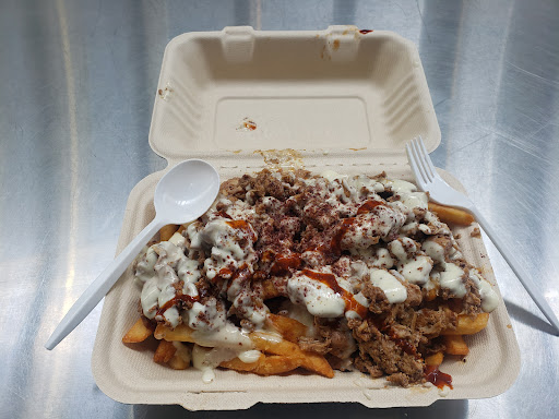Photo of Osmow's Shawarma - 6301 Silver Dart Dr Terminal 1, Mississauga, ON L5P 1C4