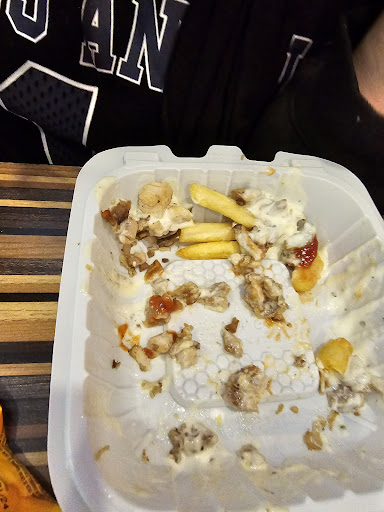 Photo of Lazeez Shawarma - 660 Eglinton Ave W, Mississauga, ON L5R 3V2