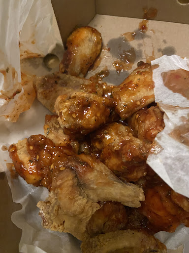 Photo of Tito's Pizza and Wings Brantford - 177 Paris Rd, Brantford, ON N3R 1J2