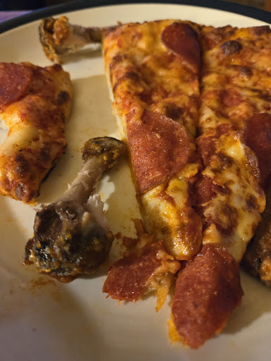 Photo of Hi-Line Pizza Wings & Shawarma - 1150 King St E, Hamilton, ON L8M 3C6