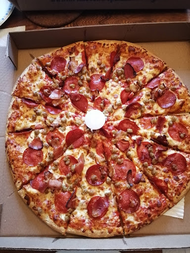 Photo of Hi-Line Pizza Wings & Shawarma - 1150 King St E, Hamilton, ON L8M 3C6