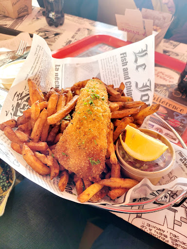 Photo of Le Shack Du Pêcheur Express - 10 Bd de Bromont, Bromont, QC J2L 3H1