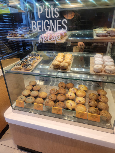 Photo of McDonald's - 14 Bd de Bromont Suite 101, Bromont, QC J2L 2K2