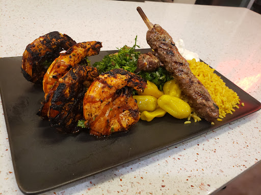 Photo of Restaurant Amir Verdun - 4401 Rue Wellington, Verdun, QC H4G 1W5
