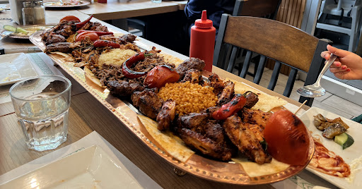Photo of Le Kebab (côte-des-neiges) - 5020 Chem. de la Côte-des-Neiges, Montréal, QC H3V 1G8