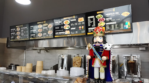 Photo of Le Shish Taouk - 9105-E, Bd Taschereau, Brossard, QC J4Y 3B8