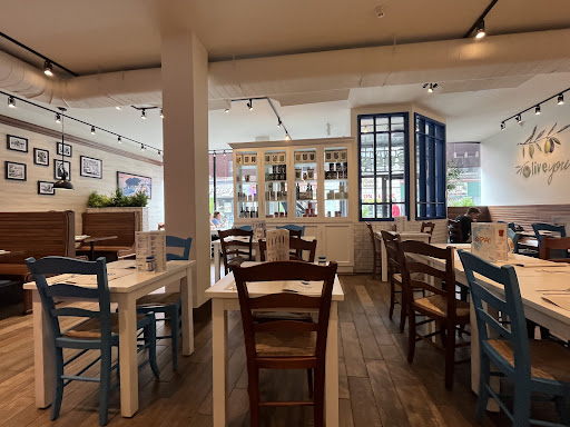 Photo of Souvlaki Bar - Verdun - 3966 Rue Wellington, Verdun, QC H4G 1V3