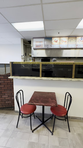 Photo of Restaurant Acropole - 838 Boul Provencher, Brossard, QC J4W 1Y6