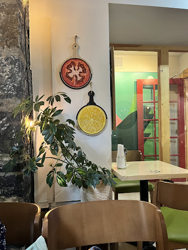 Photo of Omnivore Mackay - 2153 Rue Mackay, Montréal, QC H3G 2J2