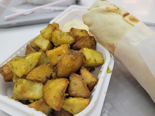 Photo of La Station De Shawarma - 320 Bd Saint-Joseph, Gatineau, QC J8Y 3Y8
