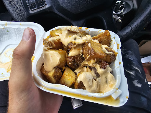 Photo of Royal Rooster Shawarma-Orleans - 900 Watters Rd Unit 5, Orléans, ON K4A 0B4