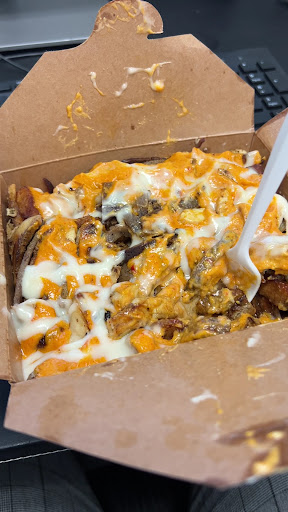 Photo of Big H Shawarma & Poutine - 2450 Lancaster Rd, Ottawa, ON K1B 5N3