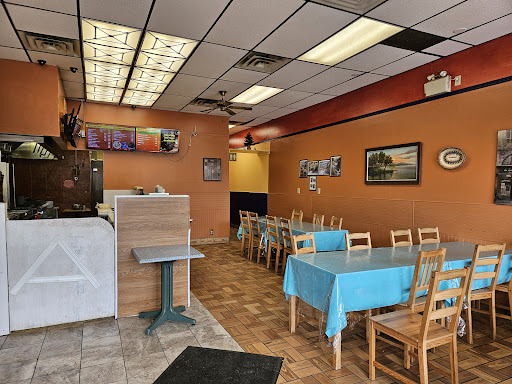 Photo of Shawarma De Roza - 1896 Prince of Wales Dr, Ottawa, ON K2C 3W9