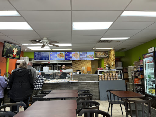 Photo of Shawarma Des Lauriers - 1905 Laurier St, Rockland, ON K4K 0C6