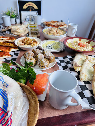 Photo of Restaurant 7 Stars & Bakery Shawarma - 166 Rue Montcalm, Gatineau, QC J8X 2M2