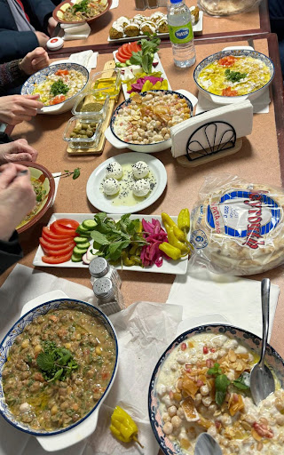 Photo of Restaurant 7 Stars & Bakery Shawarma - 166 Rue Montcalm, Gatineau, QC J8X 2M2
