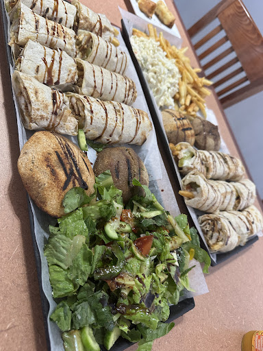Photo of Restaurant 7 Stars & Bakery Shawarma - 166 Rue Montcalm, Gatineau, QC J8X 2M2