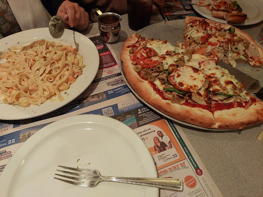 Photo of Buckingham Pizza - 421 Ave. de Buckingham, Gatineau, QC J8L 2G8