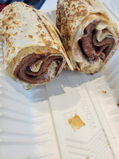 Photo of La Casbah Shawarma et Grillades en plateau - 35 Allée de Hambourg Unit 101, Gatineau, QC J9J 0G5