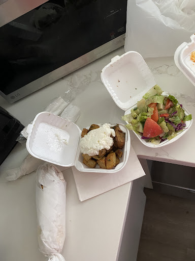Photo of Capital Shawarma & Pies - 1910 St. Laurent Blvd, Ottawa, ON K1G 4L5