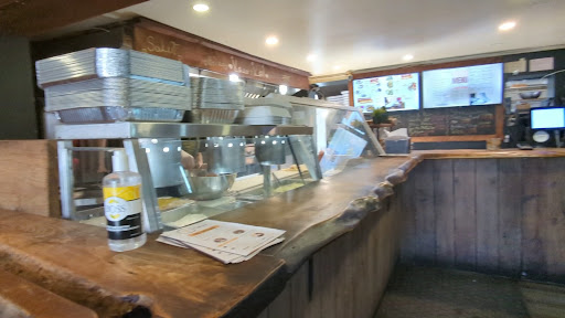 Photo of Chelsea Shawarma & Pizza - 7 Chem. Old Chelsea, Chelsea, QC J9B 1K1