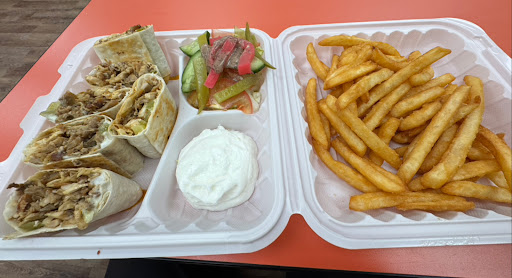 Photo of Zesty Pita - Shawarma & Halal Catering Oakville Restaurant - 579 Kerr St, Oakville, ON L6K 3E1