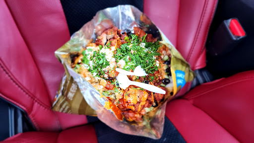 Photo of Maglicious - 856 Upper Sherman Ave, Hamilton, ON L8V 3N1