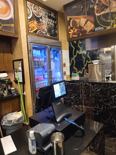 Photo of Paramount Middle Eastern Kitchen - 1441 Upper James St, Hamilton, ON L9B 1K2