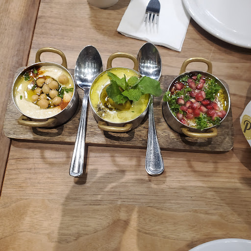 Photo of Paramount Middle Eastern Kitchen - 2535 Appleby Line, Burlington, ON L7L 0B6