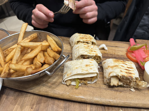 Photo of Paramount Middle Eastern Kitchen - 2535 Appleby Line, Burlington, ON L7L 0B6