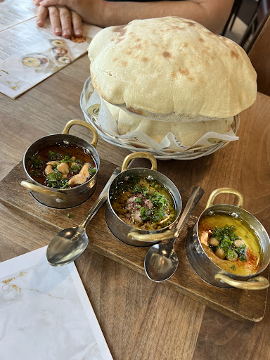 Photo of Paramount Middle Eastern Kitchen - 2535 Appleby Line, Burlington, ON L7L 0B6