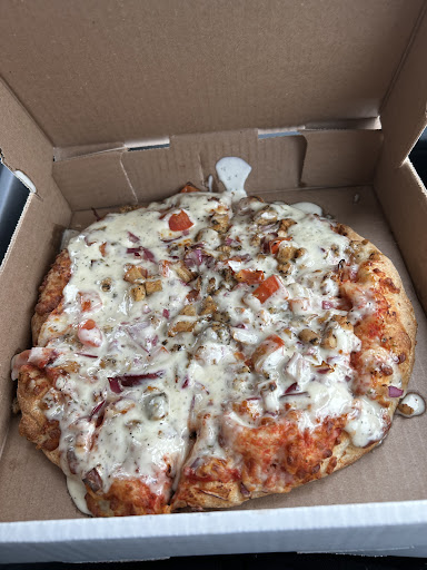 Photo of Vili's Pizza & Shawarma And Wings - 562 Kerr St, Oakville, ON L6K 3C7