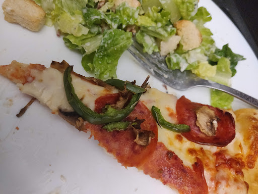 Photo of Vili's Pizza & Shawarma And Wings - 562 Kerr St, Oakville, ON L6K 3C7