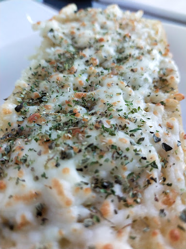 Photo of Vili's Pizza & Shawarma And Wings - 562 Kerr St, Oakville, ON L6K 3C7